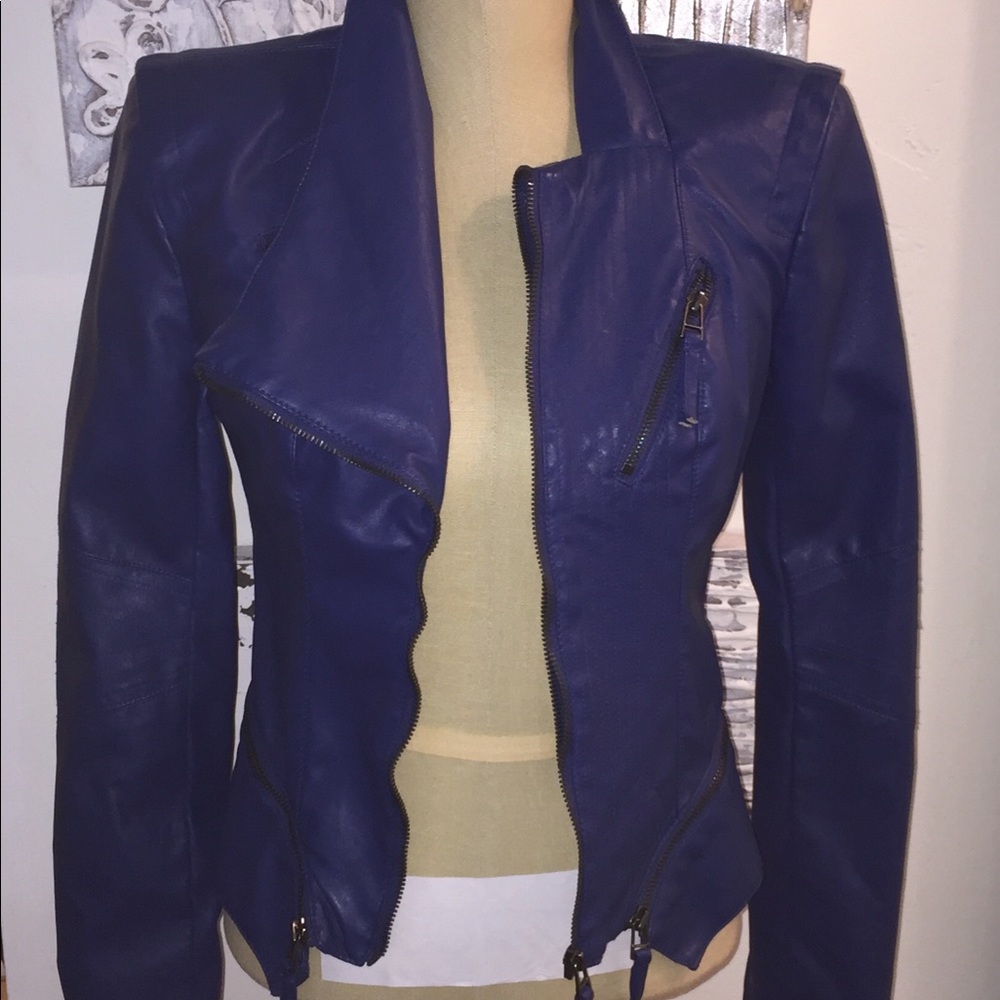 Women’s apparel - Leather Blazer